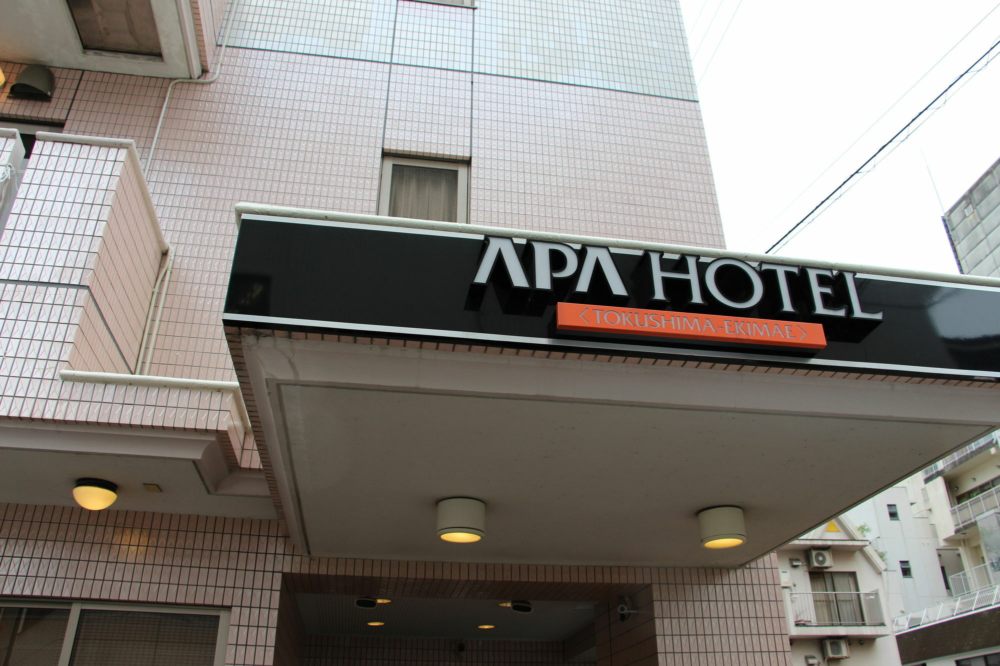 Apa Hotel Tokushima Ekimae Exterior foto